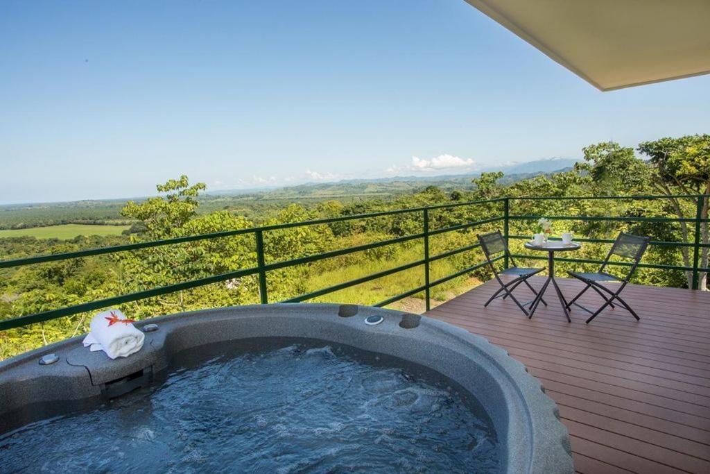 Villa Vista Hermosa - With Breathtaking Ocean View & Wifi Quepos Bagian luar foto
