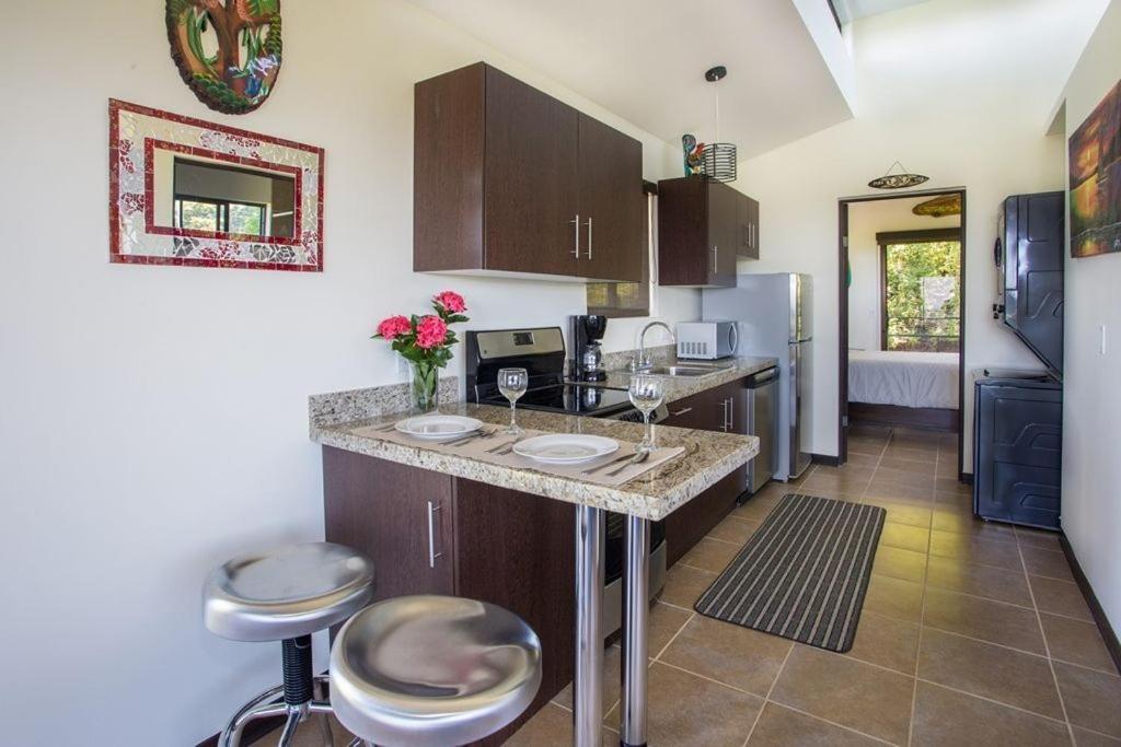Villa Vista Hermosa - With Breathtaking Ocean View & Wifi Quepos Bagian luar foto